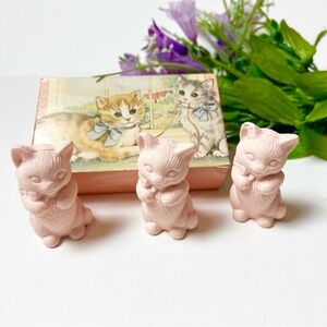 Avon "Kitty Trio Soaps", Three Miniature Pink Bath Soaps, Vintage - (1987)